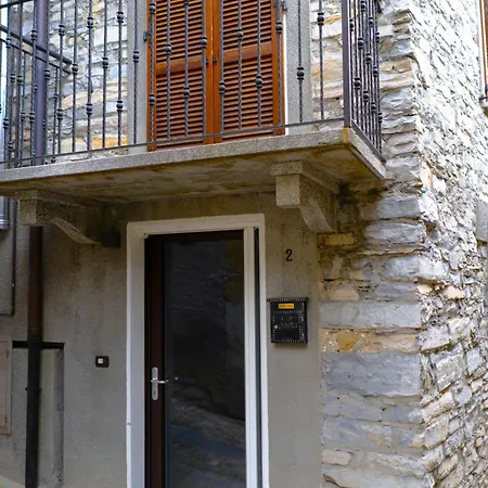 Ferienwohnung L' Asinello House Wifi Parking Carate Urio Exterior foto